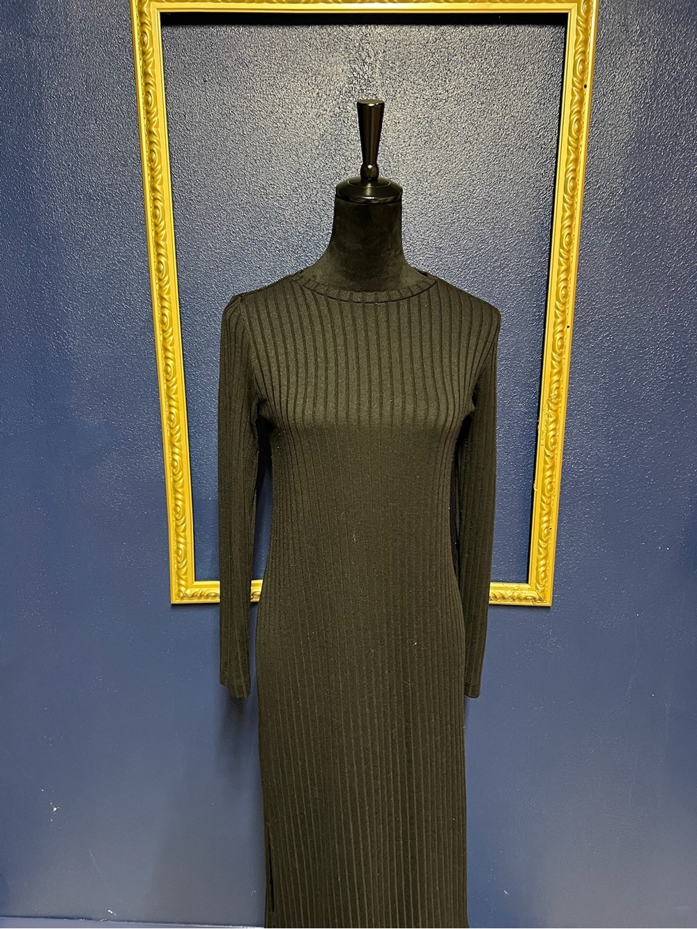 Old Navy Black Ribbed Long Sleeve Maxi Dress